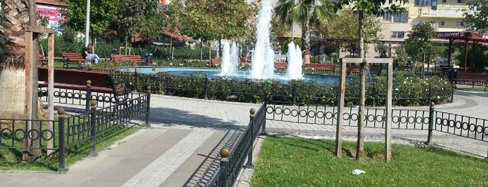Hekimoğlu Ali Paşa Parkı is one of Begum Akin.