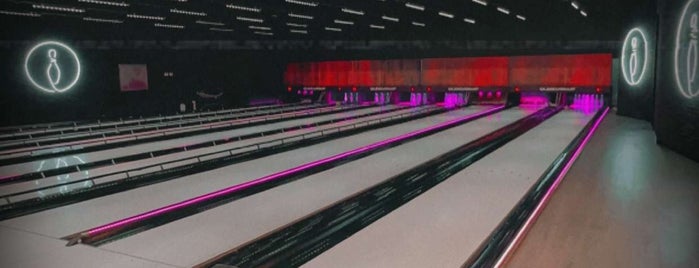 Strike Bowling is one of สถานที่ที่บันทึกไว้ของ Äbdulaziz ✈️🧑‍💻.