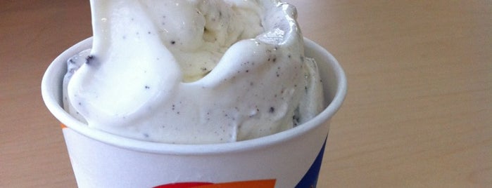 Dairy Queen is one of Natzさんのお気に入りスポット.