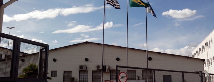 Universidade Anhanguera is one of Orte, die Heloisa gefallen.