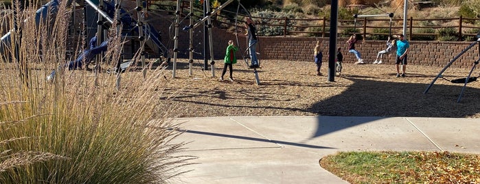Cottonwood Cove Park is one of Places where we go.