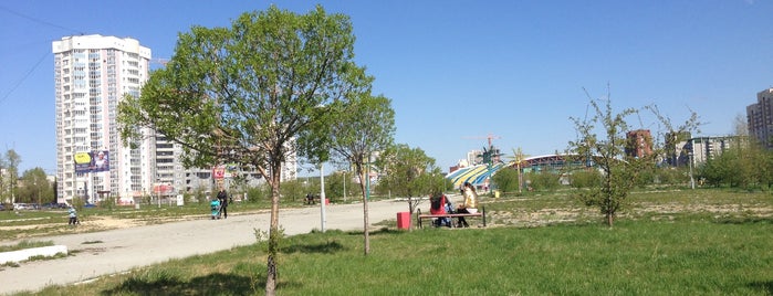 Чкаловский парк is one of Парки.