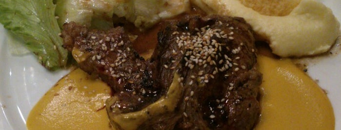 Moo Beef Steak is one of Ha Noi Restaurant I visited.