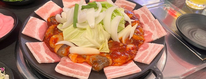ホンスチュクミ is one of 全国津々浦々好きな韓国料理店.