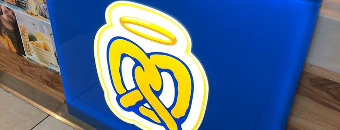Auntie Anne's is one of Vicente : понравившиеся места.