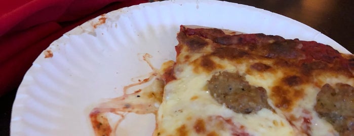 Venicci Pizza is one of The 15 Best Places for Shredded Cabbage in Chicago.