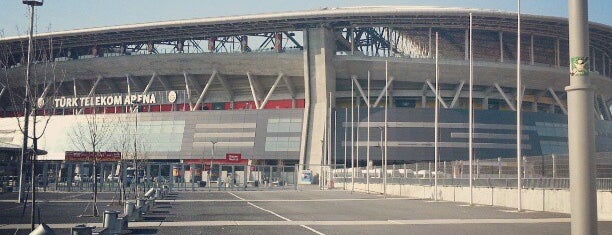 Rams Global Stadium is one of Groundhopping.ru.