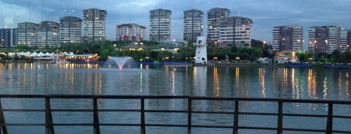 Katre Cafe Restaurant is one of Mekanlarım.