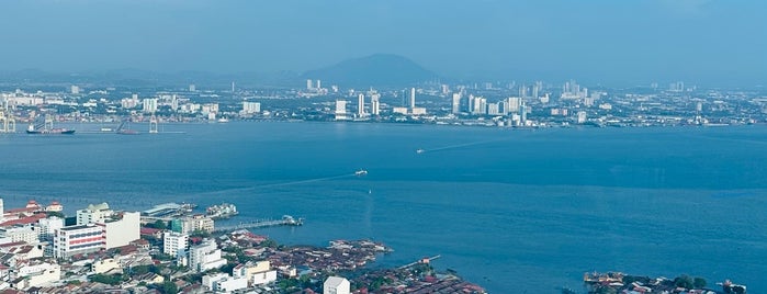 The Rainbow Skywalk is one of T's list - Penang.
