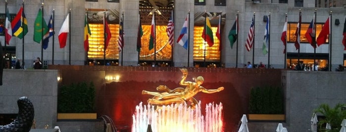 Rockefeller Center is one of New York 2012.