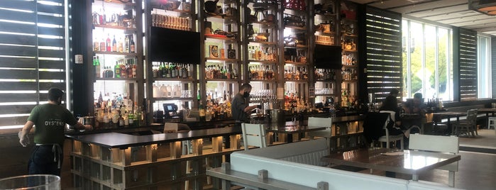 Island Creek Oyster Bar is one of Corretor Fabricio : понравившиеся места.