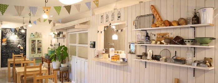 happy*egg cafe is one of 和歌山.