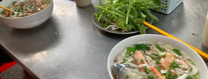 Hủ Tiếu Mỹ Tho Thanh Xuân is one of For Foodie in Saigon.