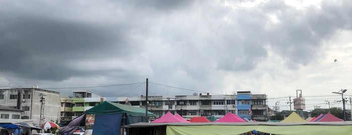 Khubon 27 Market is one of ช่างสะเดาะกุญแจ ใกล้ฉัน 094-856-7888.
