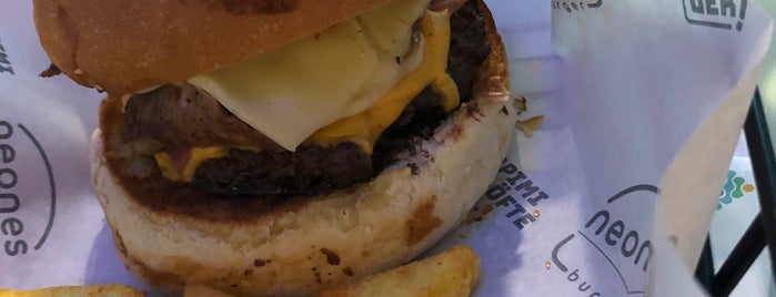 Neones Burger is one of İlker: сохраненные места.