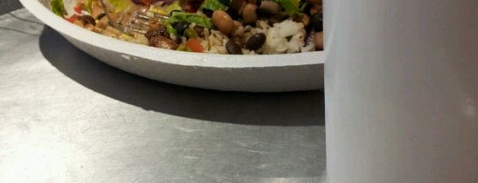 Chipotle Mexican Grill is one of David 님이 좋아한 장소.