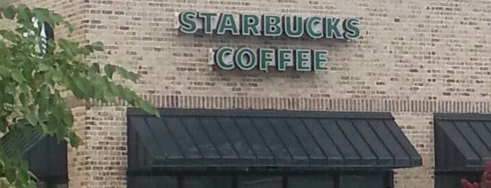 Starbucks is one of สถานที่ที่ Payal ถูกใจ.