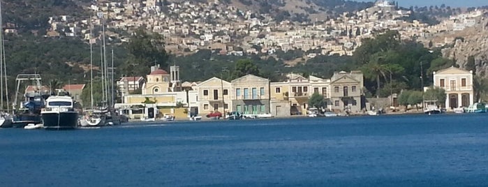 Pedi Beach is one of Lugares favoritos de Çiğdem.