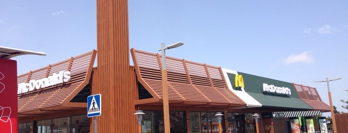 McDonald's is one of สถานที่ที่ Alfons ถูกใจ.