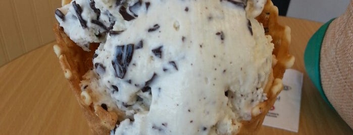 Bruster's Real Ice Cream is one of The 9 Best Places for Ice Cream Sandwiches in Nashville.