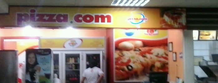 Pizza.com is one of Comida.