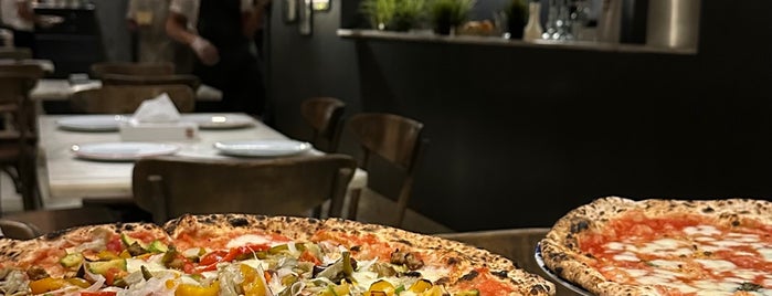 L’Antica Pizzeria da Michele is one of بيتزا ومطاعم ايطاليه.