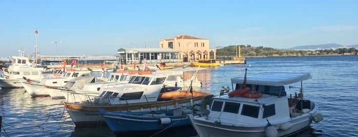 Çardak Restaurant is one of Istanbul.