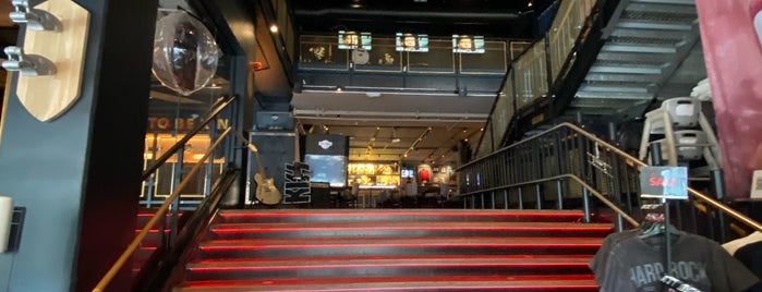 Hard Rock Cafe Göteborg is one of Restaurants Visted.