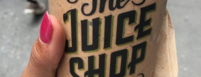 The Juice Shop is one of Locais curtidos por Kara.