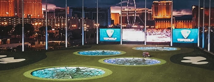 Topgolf is one of Guyさんのお気に入りスポット.