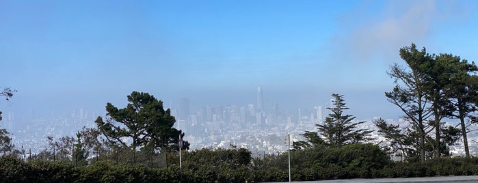 Diamond Heights is one of San Francisco Neighborhoods.