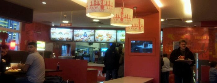 Kentucky Fried Chicken is one of Lugares guardados de N..