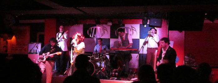 Wah Wah Club is one of Valencia Live Music.