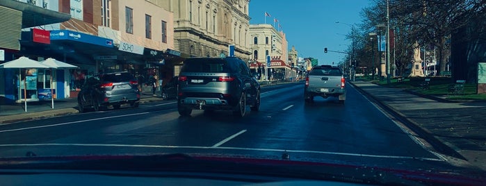 City Of Ballarat Town Hall is one of Orte, die Yohan Gabriel gefallen.