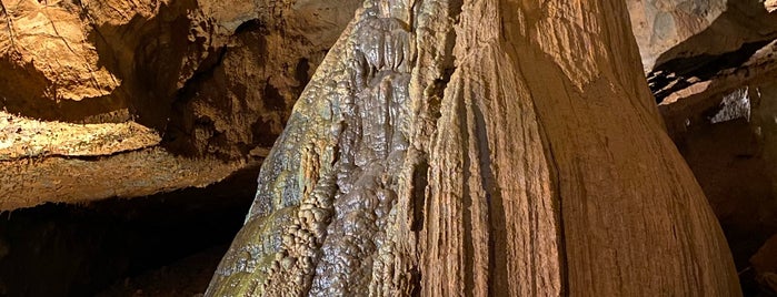 The Caverns at Natural Bridge is one of Tempat yang Disimpan Maribel.