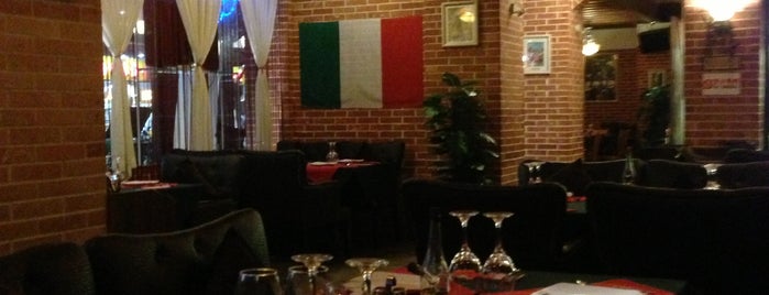 Casa Mia - Italian Restaurant is one of Restaurants.