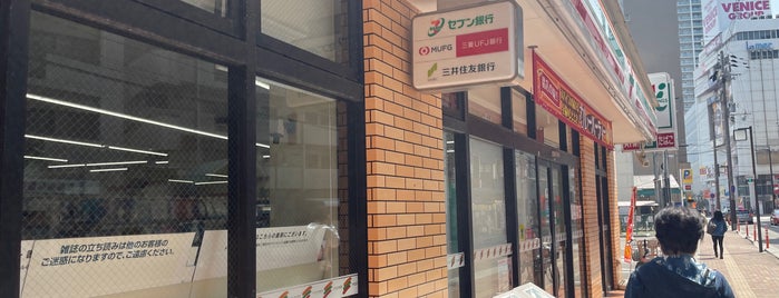セブンイレブン 明石大明石町店 is one of 兵庫県東播地方のコンビニ(1/2).