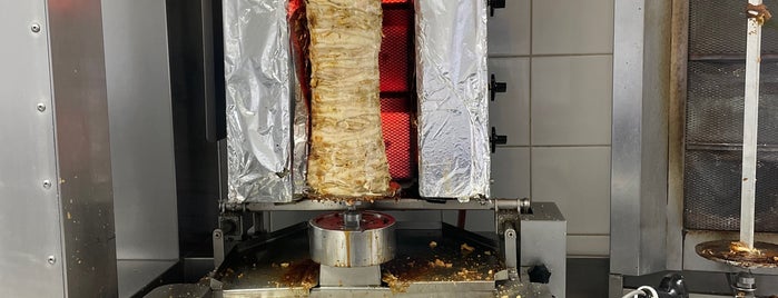 Shawarma Plus is one of RIYADH | Shawrma💕💘🤤.