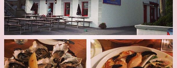 Moran‘s Oyster Cottage is one of 100 Best in Ireland.
