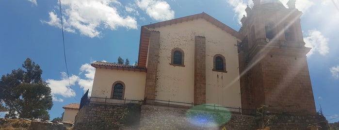 Iglesia de San Cristobal is one of Fabio: сохраненные места.