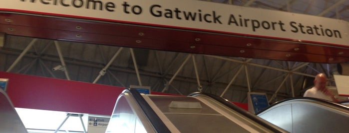 Estação do Aeroporto de Gatwick is one of #LondonThisWeek.