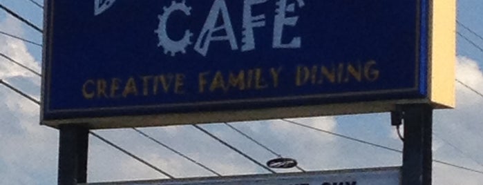 Blue Sky Cafe is one of Dream team avl.