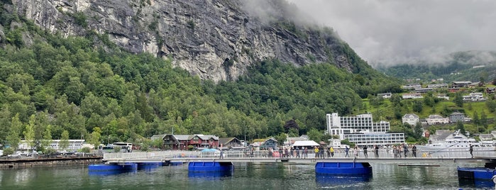 Geiranger fergekai is one of Noruega.