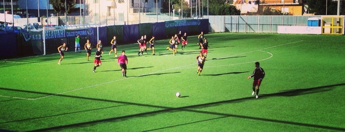 Campo Sportivo Caperana is one of Orte, die Luca gefallen.