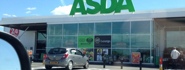 Asda is one of Michelleさんのお気に入りスポット.