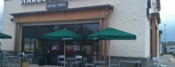 Starbucks is one of Lugares favoritos de Brendan.