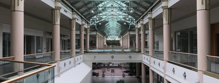 Charlestowne Mall is one of Chicagoland Malls.