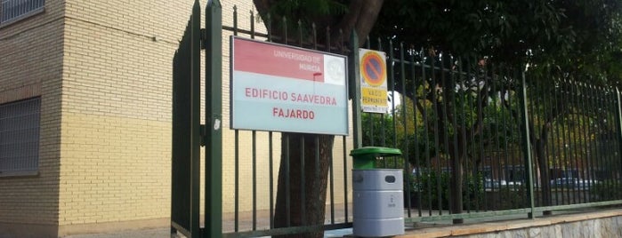 Servicio De Idiomas De La Universidad De Murcia is one of murcia clases particulares ingles.