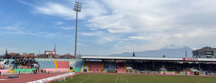 Atatürk Stadyumu is one of Mehmet'in Beğendiği Mekanlar.