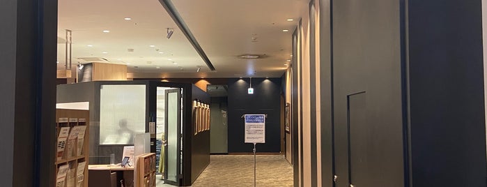 イオンモール幕張新都心 1 2